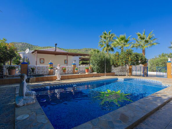 Maison à Monda avec 3 chambres