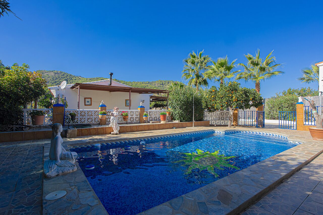 Maison à Monda avec 3 chambres