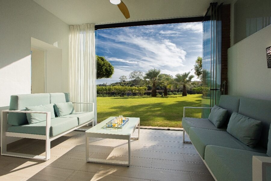 Bajo de 3 dormitorios en la Nueva Milla de Oro, Estepona 3 Bed Ground Floor in The New Golden Mile, Estepona Apartament cu 3 dormitoare in New Golden Mile, Estepona Appartement 3 chambres au New Golden Mile, Estepona