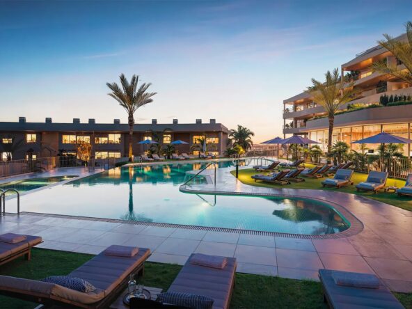 Nuevos pisos de 2 dormitorios en El Higueron, Fuengirola New 2 bedroom flats in El Higueron, Fuengirola Apartamente noi cu 2 dormitoare în El Higueron, Fuengirola Nouveaux appartements 2 chambres à El Higueron, Fuengirola