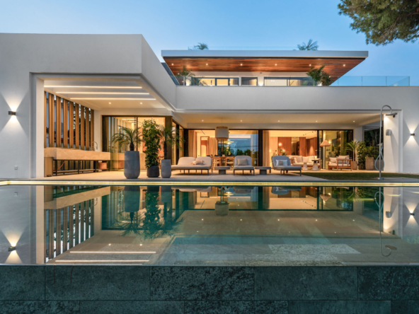 Villa de 6 chambres à Marbesa