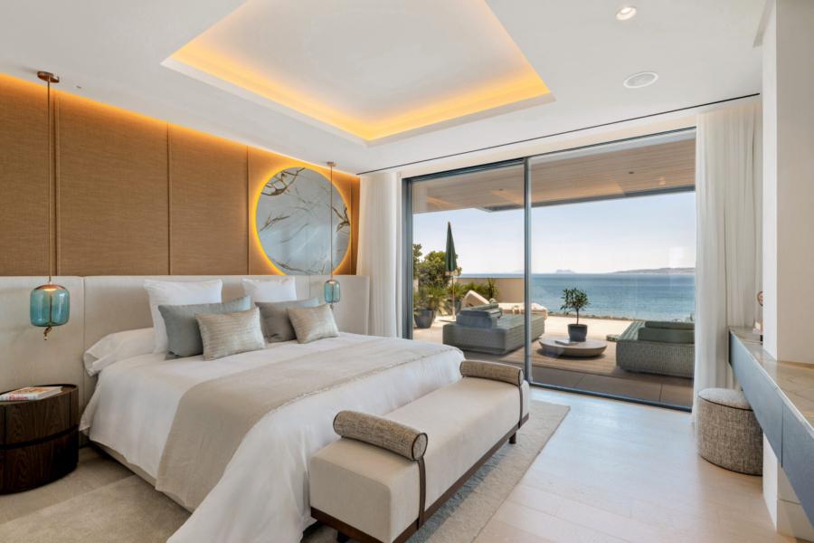 2 Chambres en bord de mer à Estepona